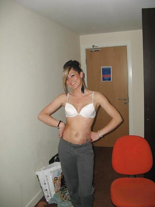 25P Smooth Becky's Self Pics
