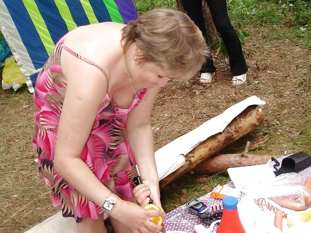 20P Downblouse and Nipple slip 4