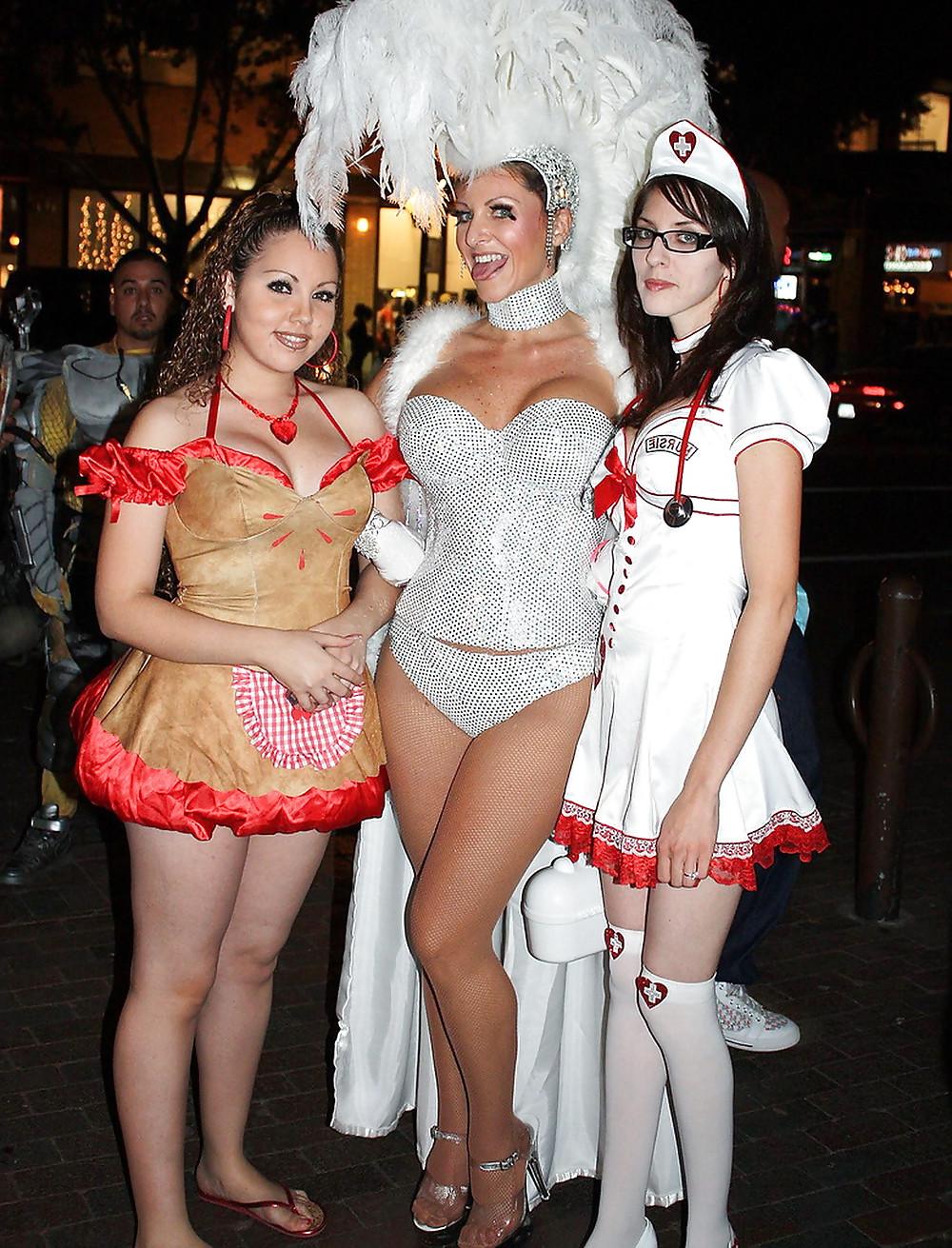 25P Halloween hotties