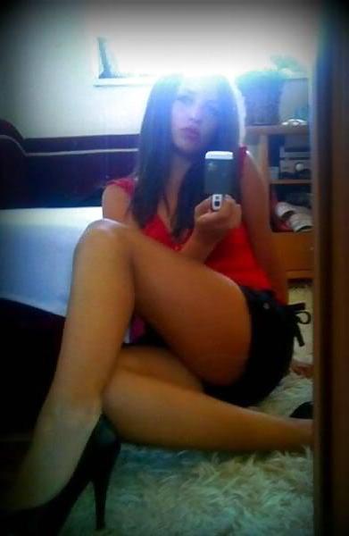 25P Social Network Lesbians From MeetMeMatch