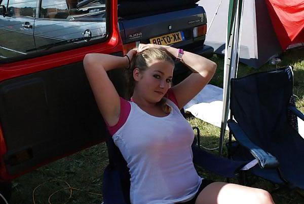 25P Social Network Lesbians From MeetMeMatch