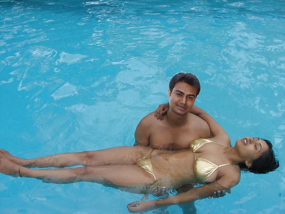4P Desi Bitches