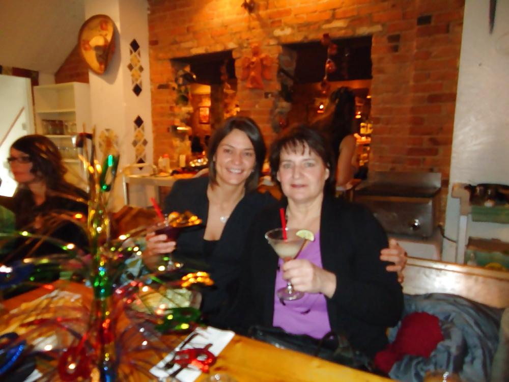 4P Young and older lesbians couples...