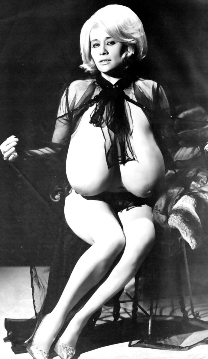 25P Hot retro busty models compilation