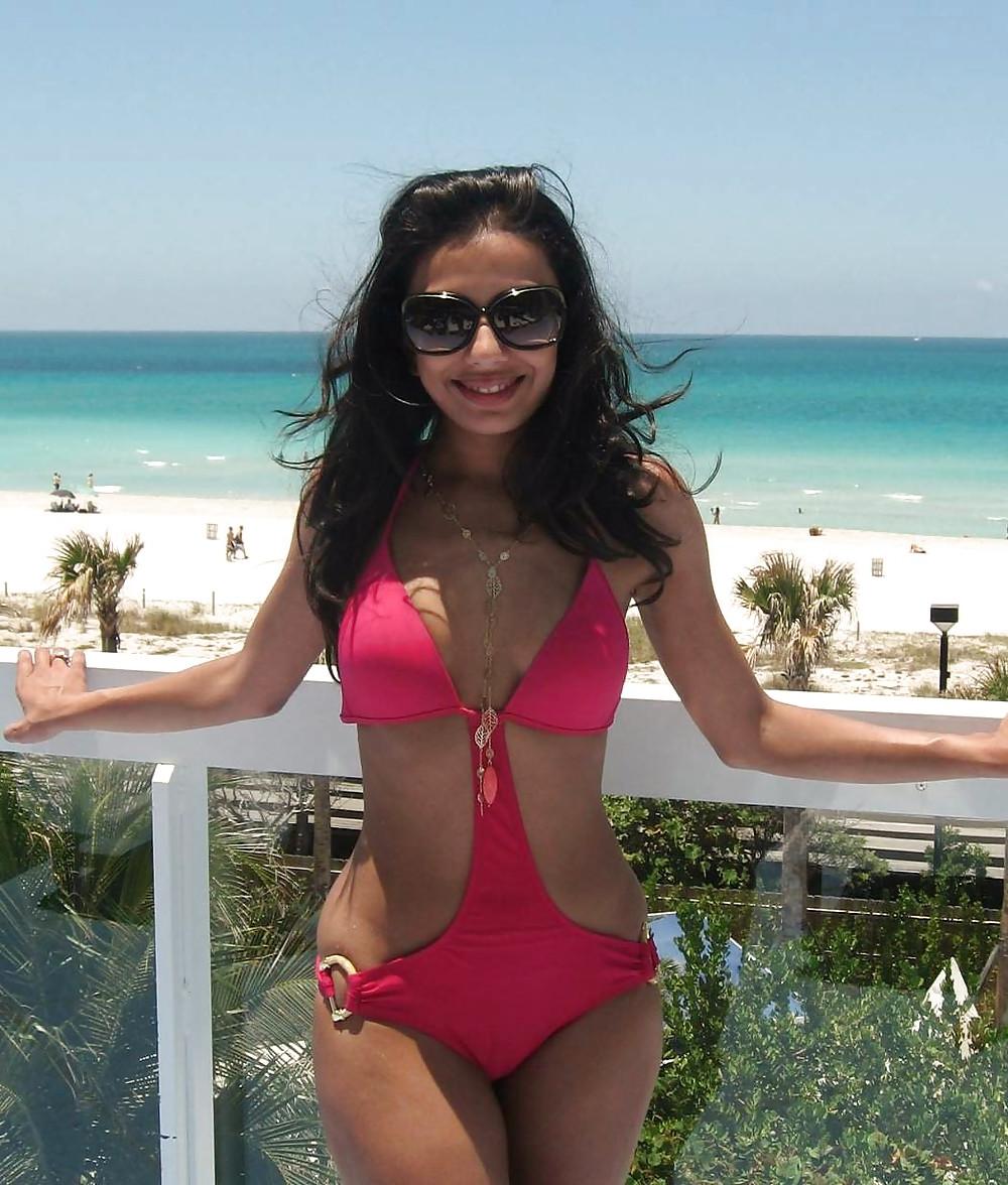 12P Hot Indian Desi 