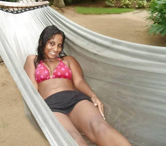 12P Hot Indian Desi 