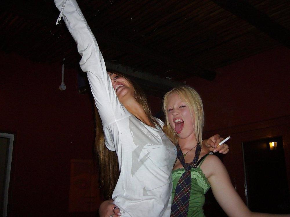 9P The Beauty of College Teens