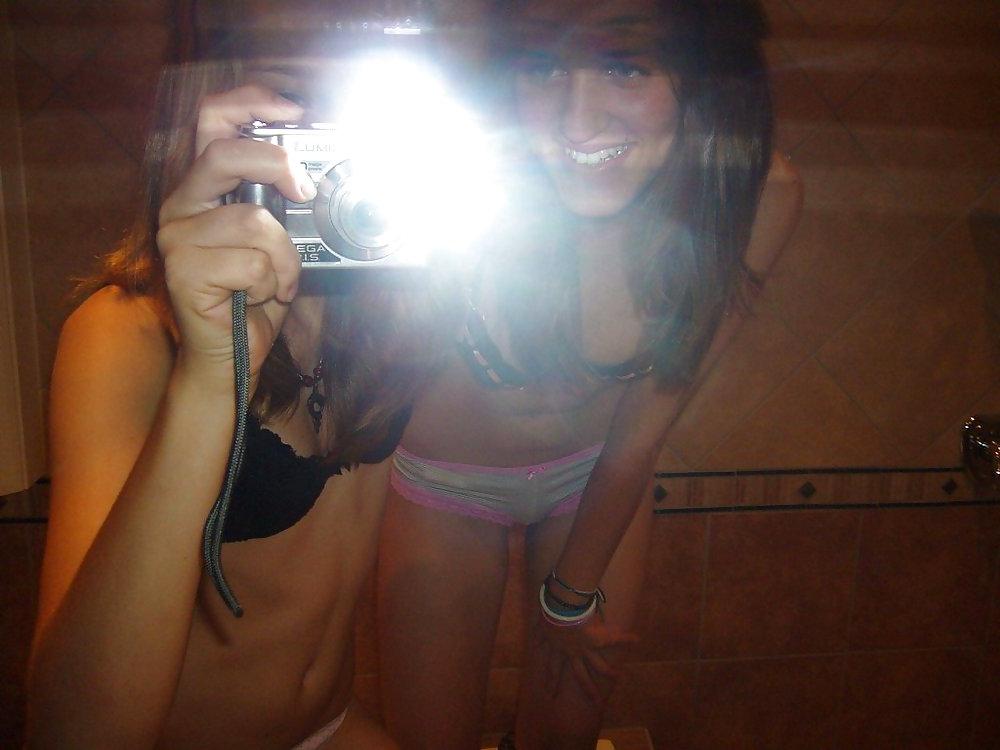 9P The Beauty of College Teens