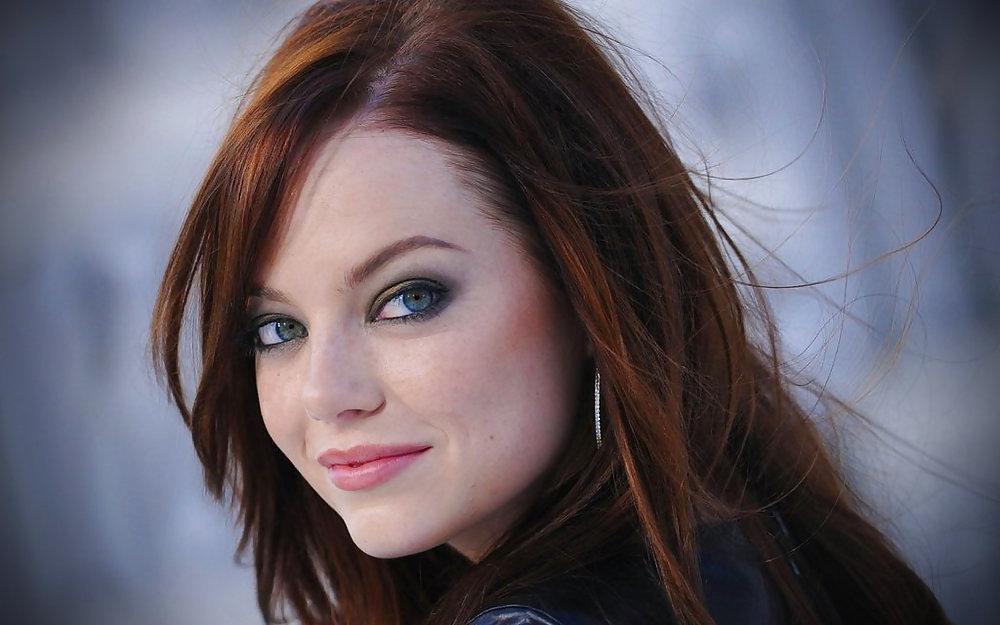 25P Fap Happy Celebs