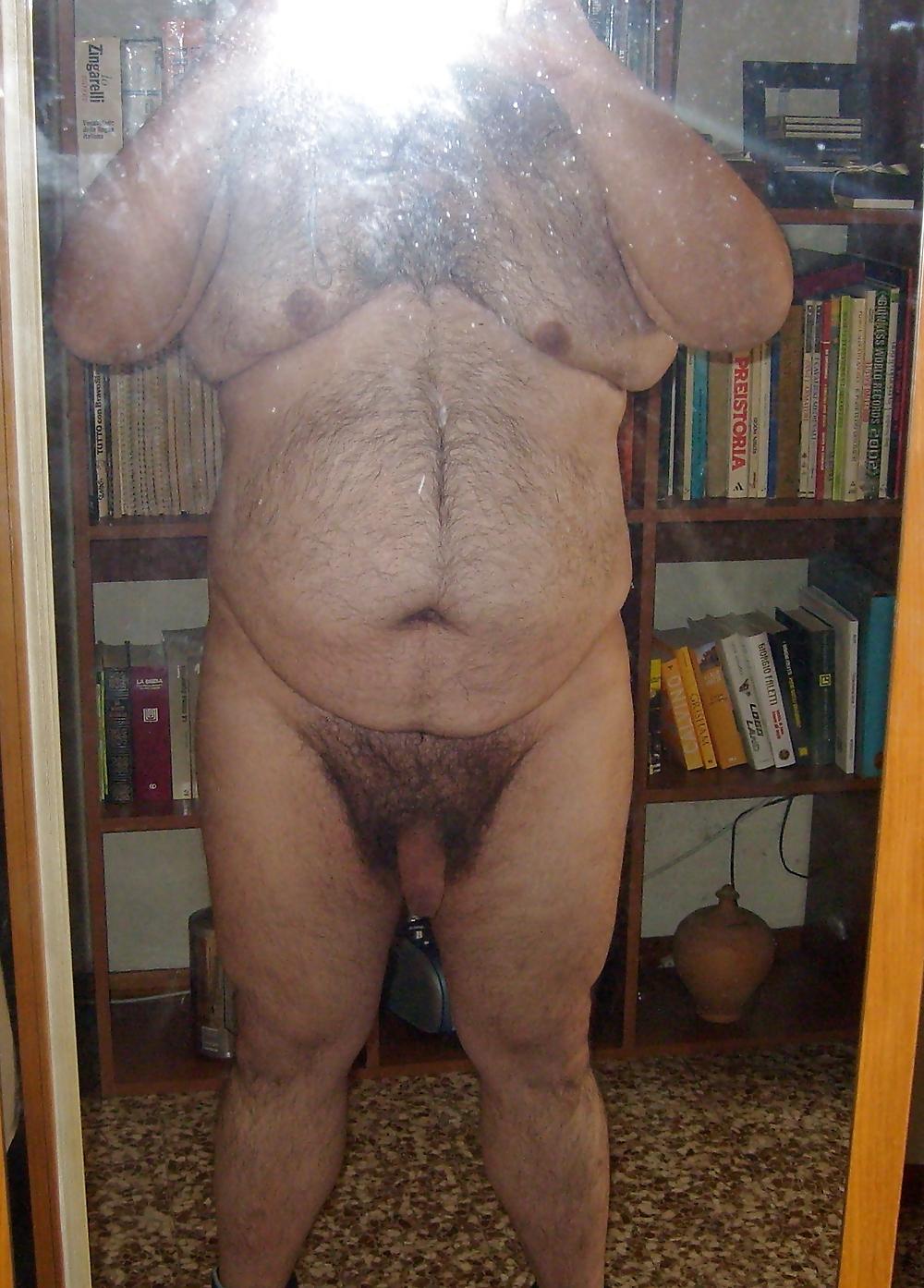 14P Fat funny guy