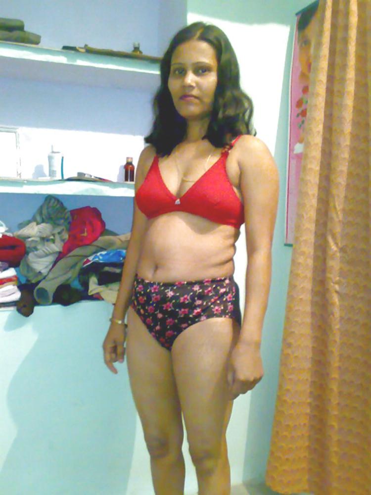 25P Hot desi girls