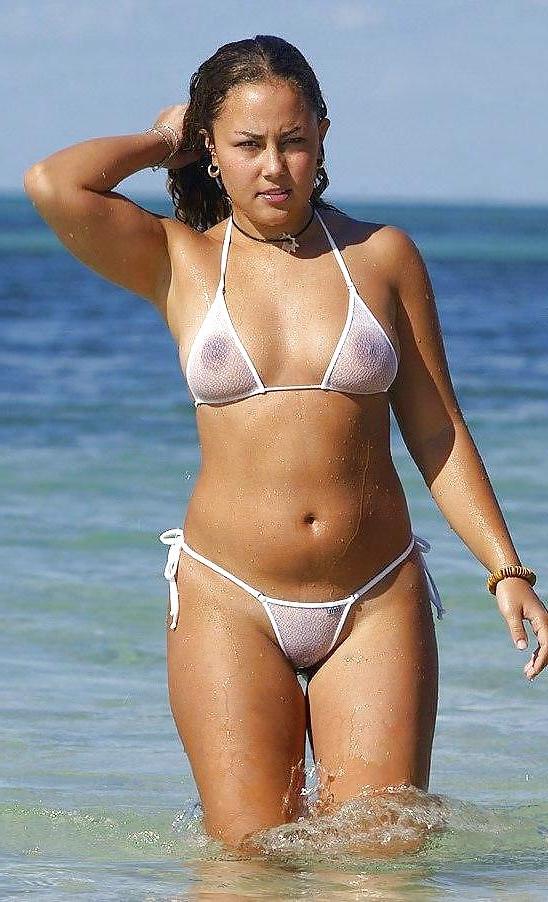 25P On the Beach - 8