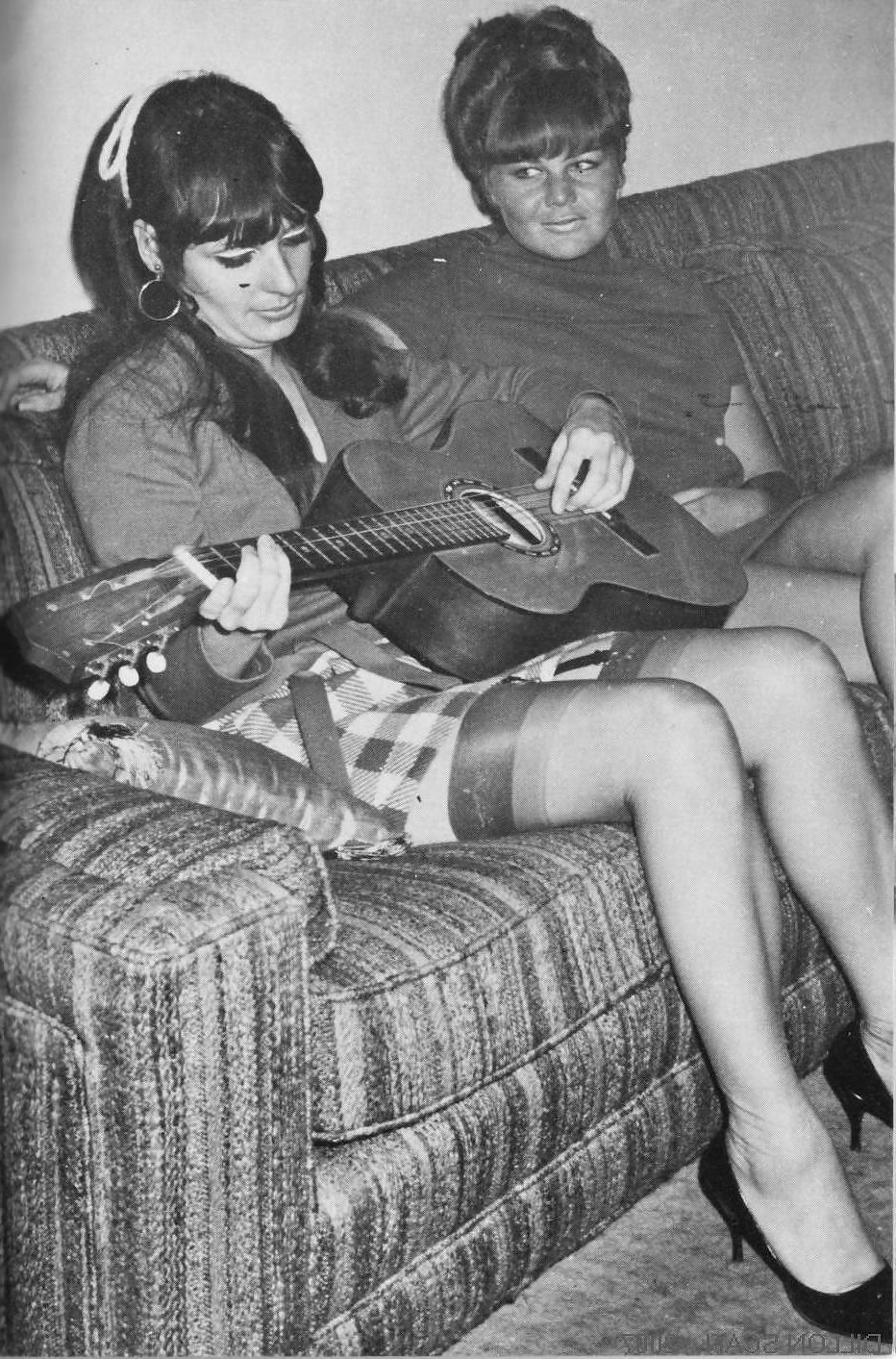 25P 1960's Lesbians.