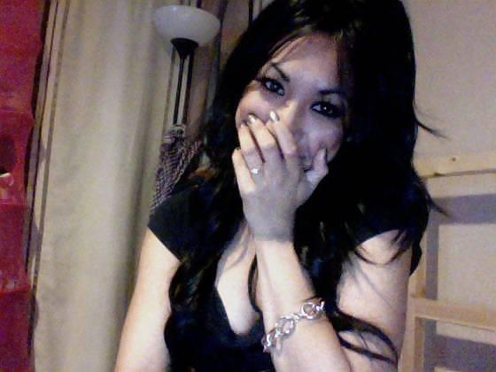 12P Horny Young Asian Self Pics!