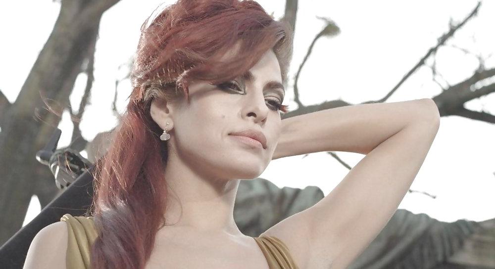 20P More Fap Happy Celebs
