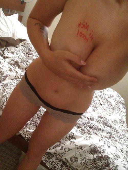 25P Selfshot Hotties no22