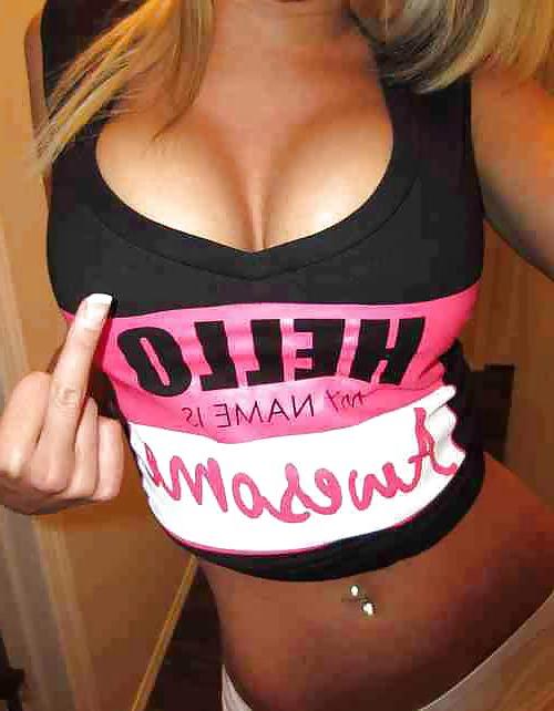 25P Selfshot Hotties no22