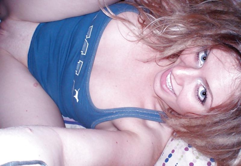 8P Blue eyed blonde HAWT !!