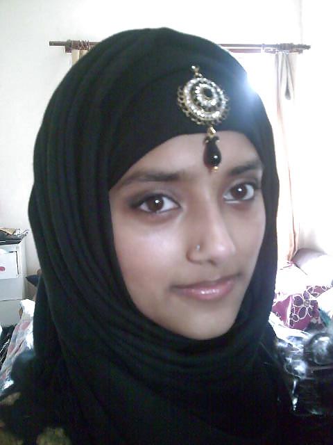 23P The Beauty of Hijab Indian