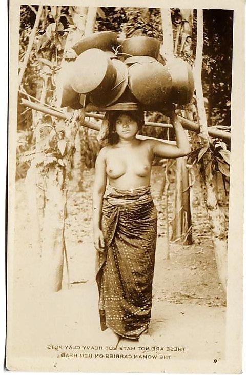 15P The Beauty of Vintage Indonesia