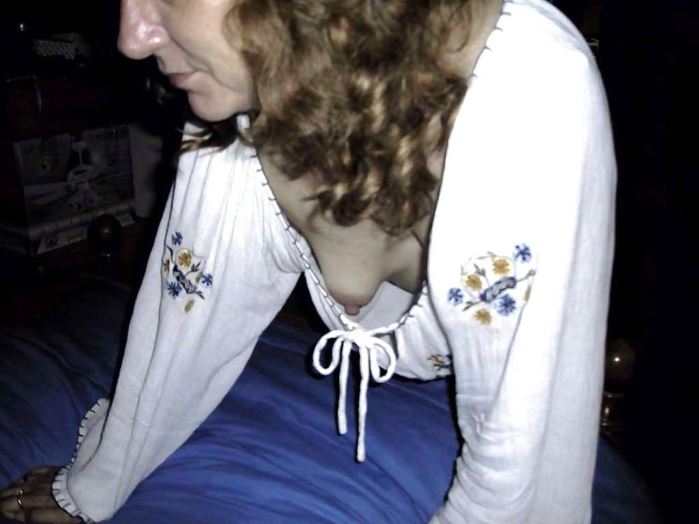 20P Downblouse and Nipple Slip 3