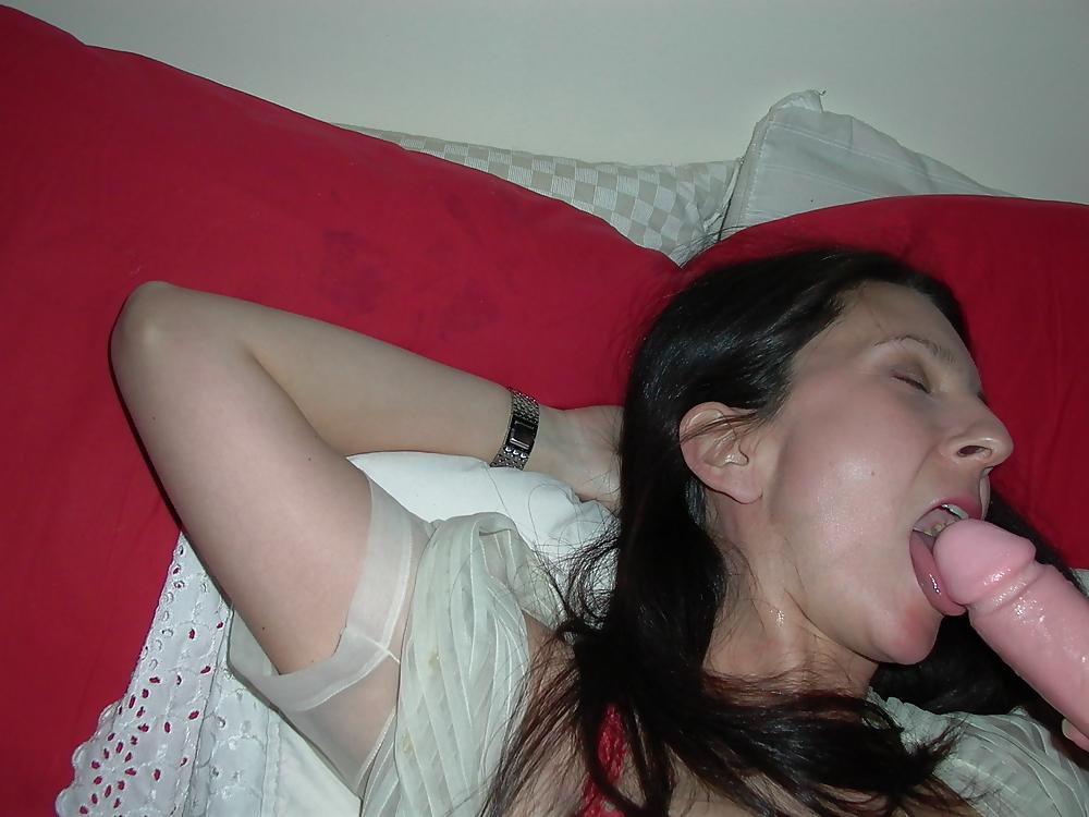 17P Hot MILF with big Dildo - N. C. 