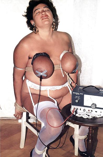 25P A set of big titties being out through a workout