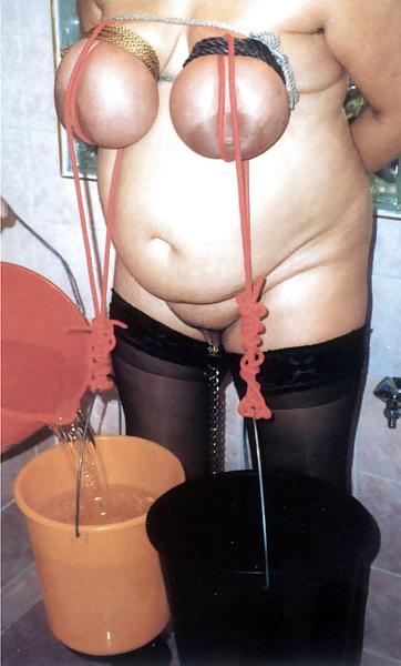 25P A set of big titties being out through a workout