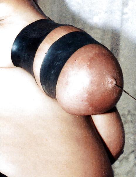 25P A set of big titties being out through a workout