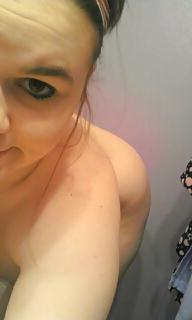 25P 19 year old slut from panera bread