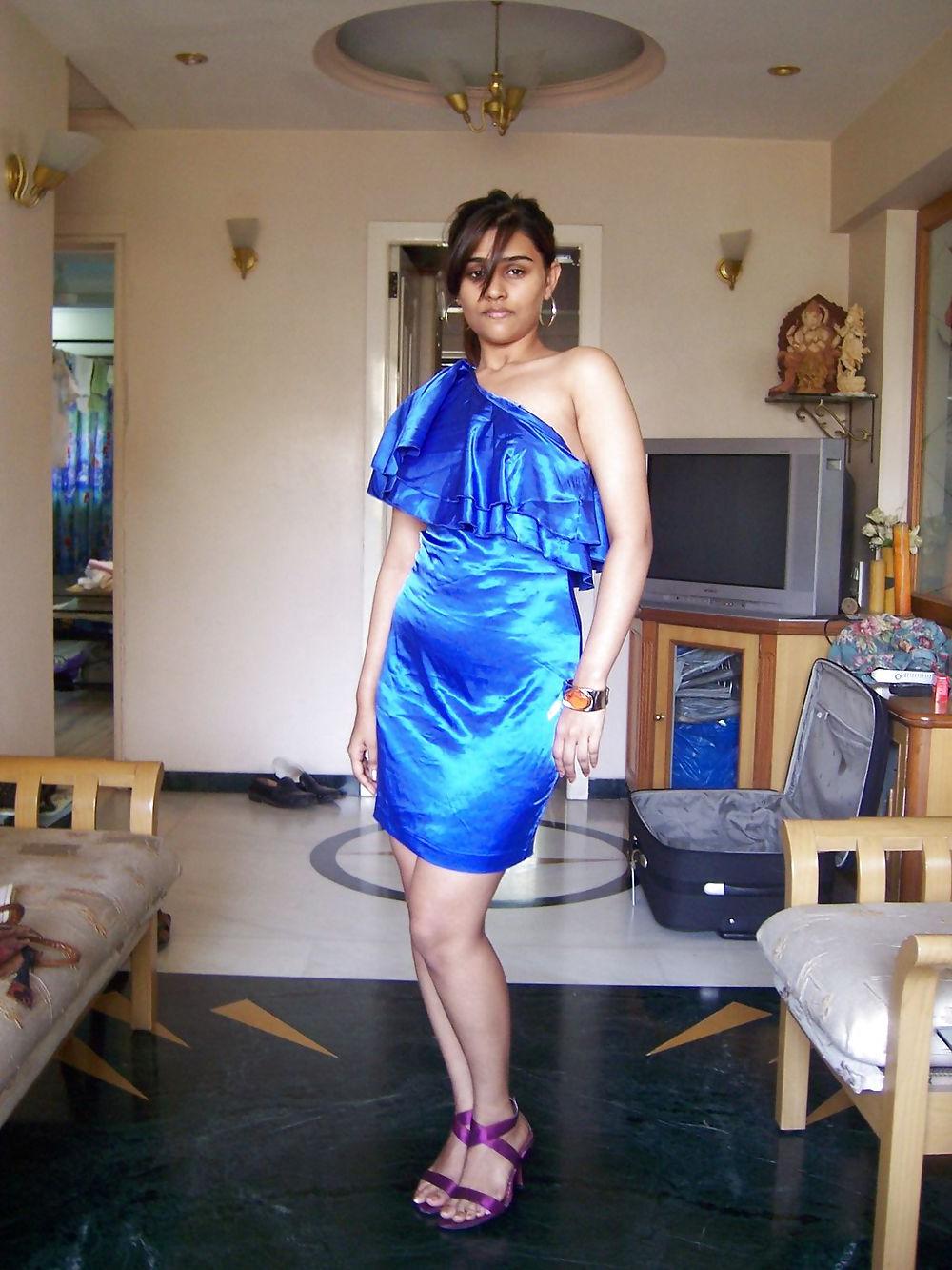 9P Indian Desi Babe 