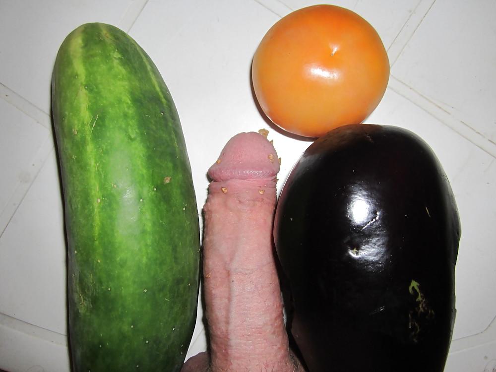 16P Food cock