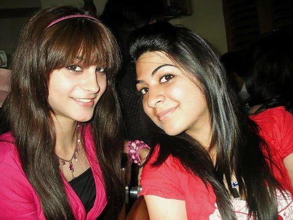 25P Desi Girls
