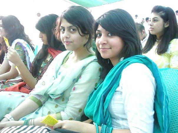 25P Desi Girls
