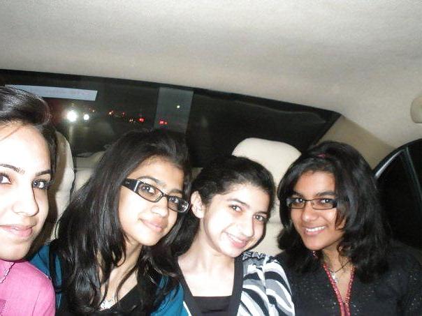 25P Desi Girls