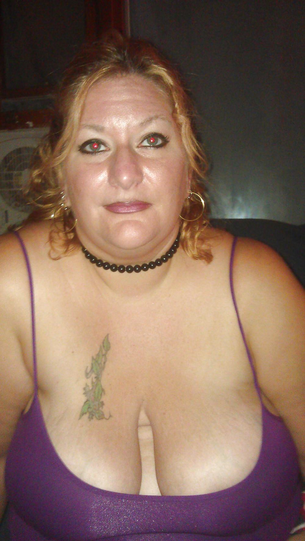 10P Getting ready for a older man from xhamster