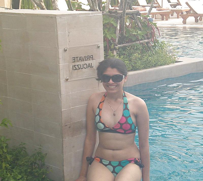 21P Indian Desi Babe Hot & Sexy Indians 