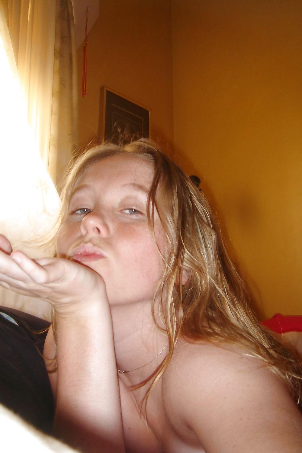 25P Self shot 12