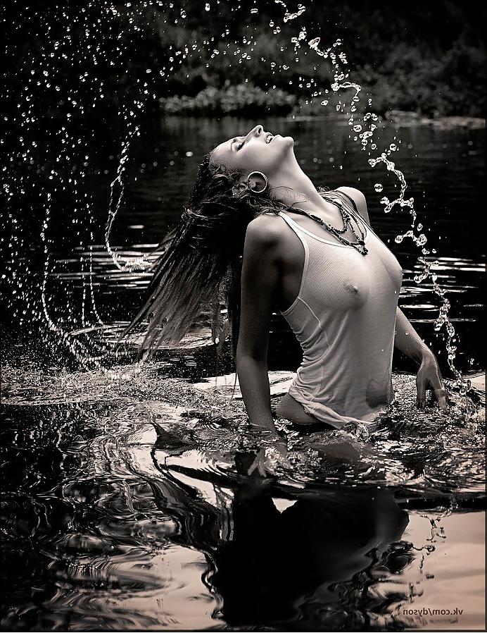 25P See-Through Sensuality