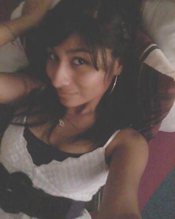 9P Indian Teen NRI Selfshot on Bed Desi