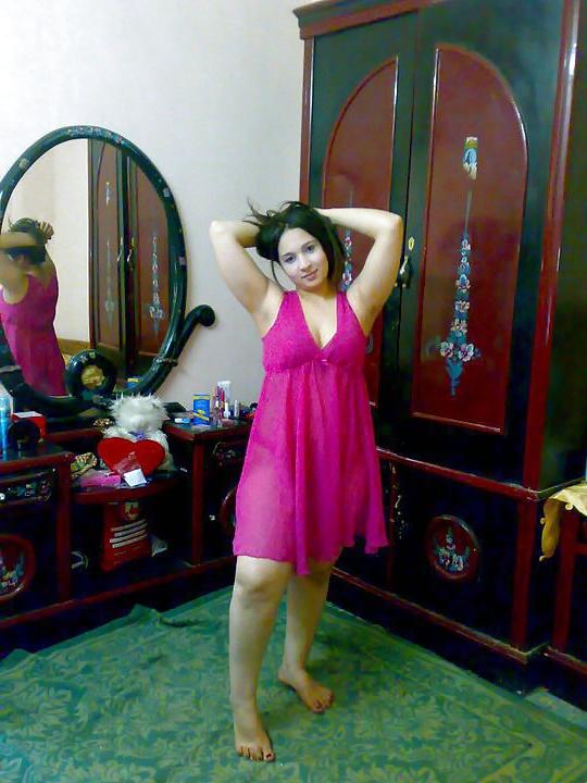 25P Arab beauty