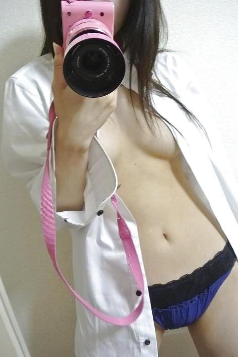25P Self shot hotties no 22