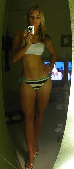 25P Self shot hotties no 22