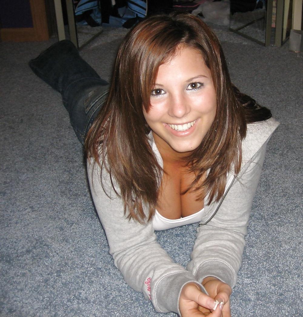 25P Sexy Teen Pictures & Self SHots 19 