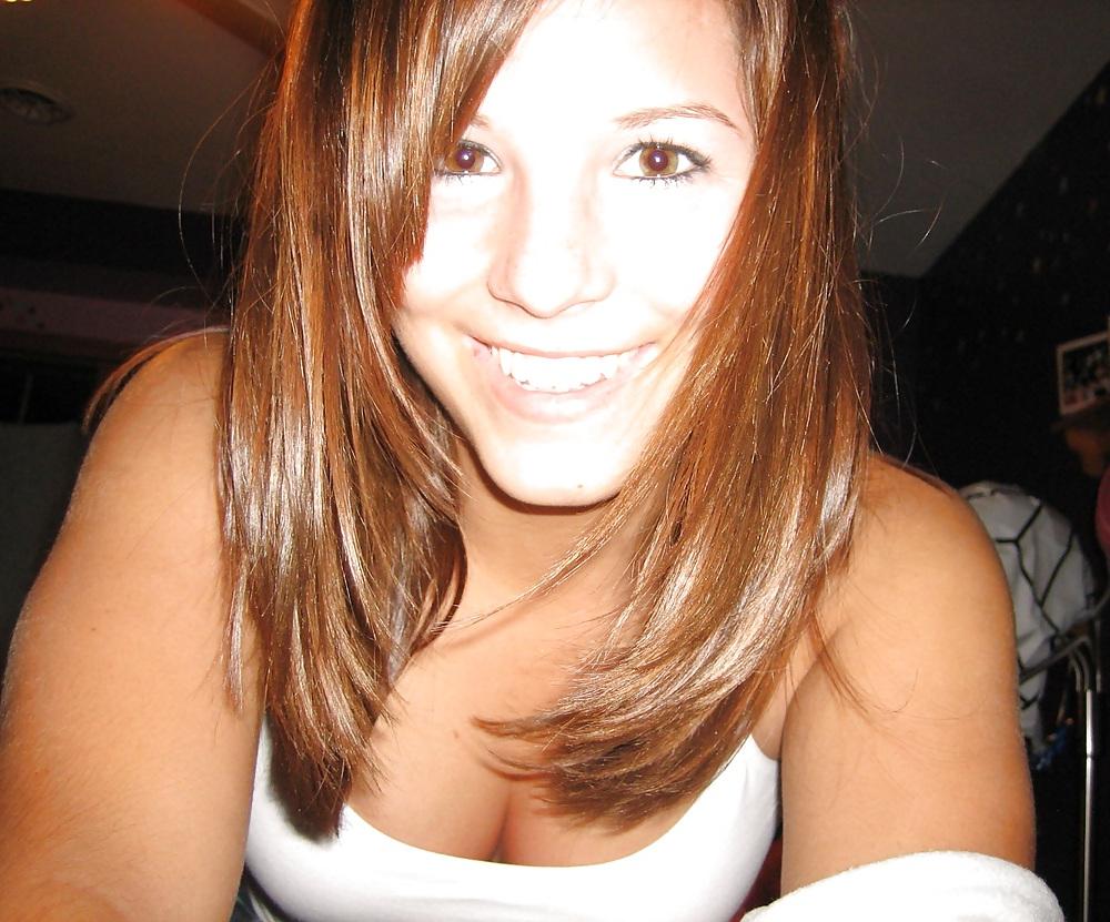 25P Sexy Teen Pictures & Self SHots 23 
