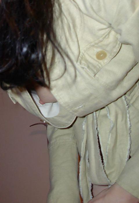 14P Love the downblouse