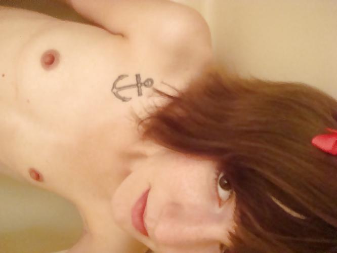 25P Flat chested