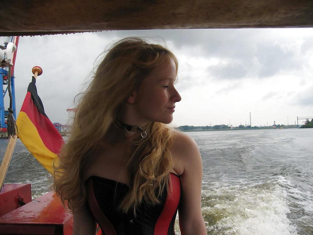 25P MY FAVORITE GIRL.....SHIPPING IN HAMBURG