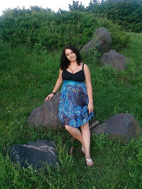 9P Busty Russian Woman 53