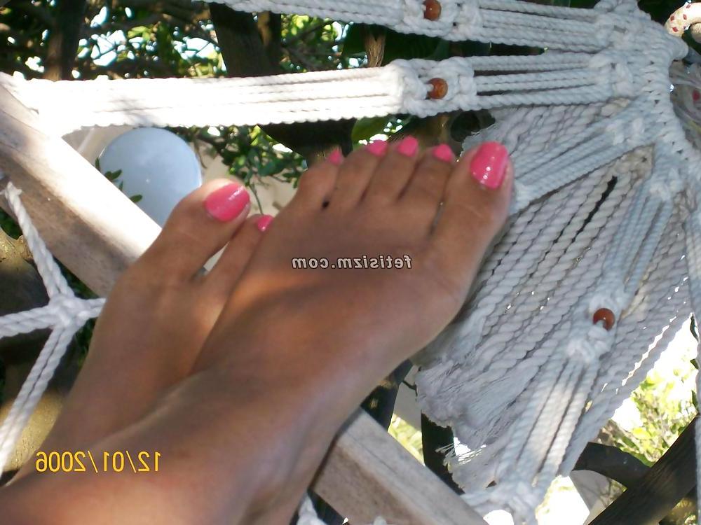 25P Foot Fetish Cum